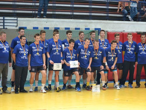 Foto: echipa de juniori 2 a Academiei de Handbal Minaur (c) arhiva personala a jucatorului